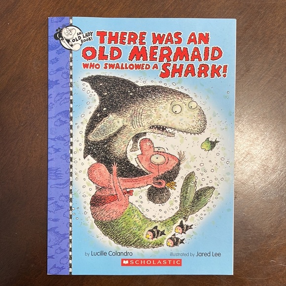 6 books - Picture 4 of 4